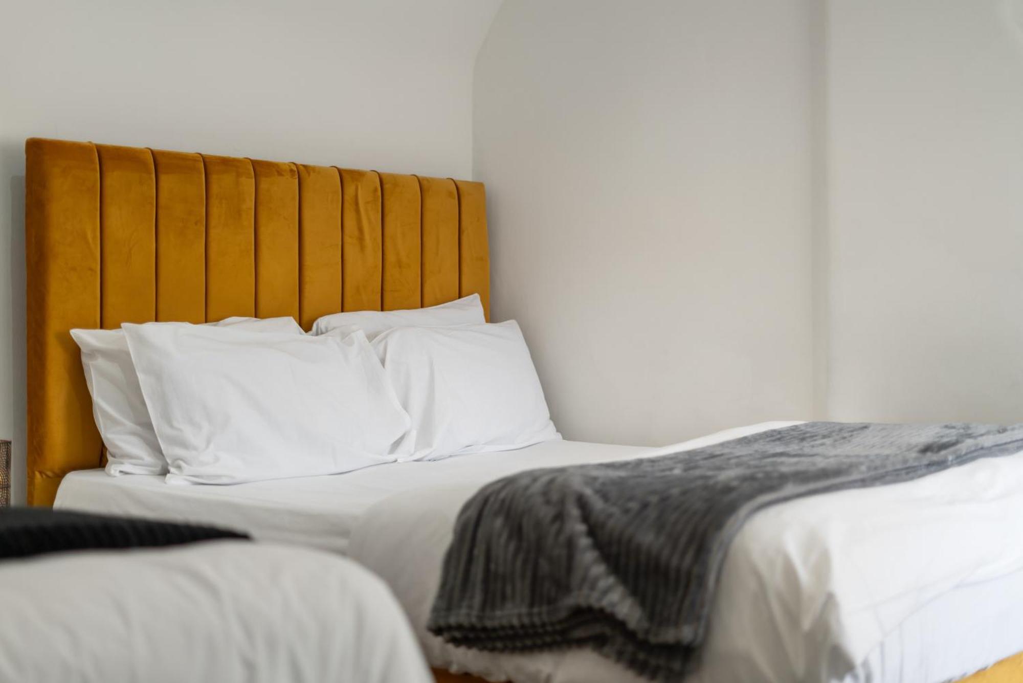Luxurious Apartments On Oxford Street London Exterior photo